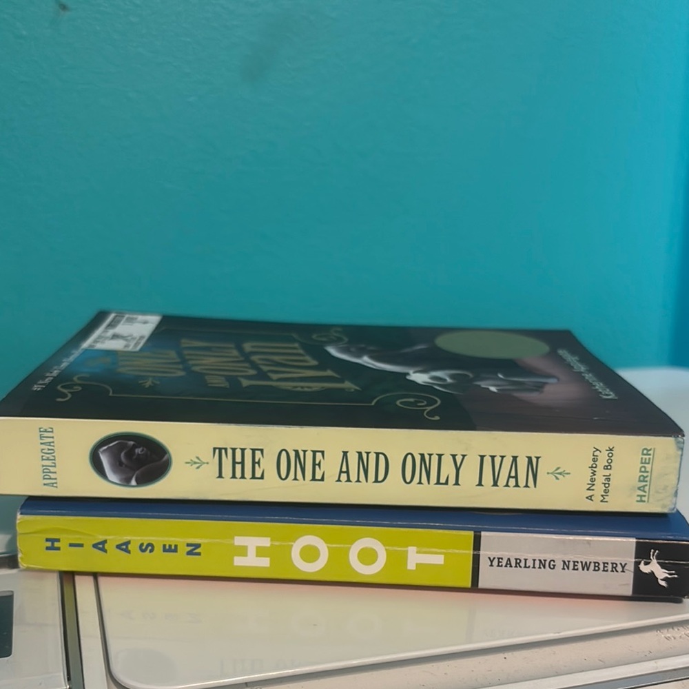 Bundle of 2 books - The One and Only Ivan & Hoot Books